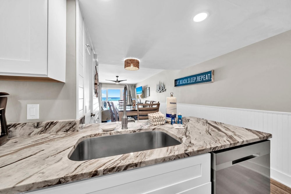 Pirate Cove Villas #111