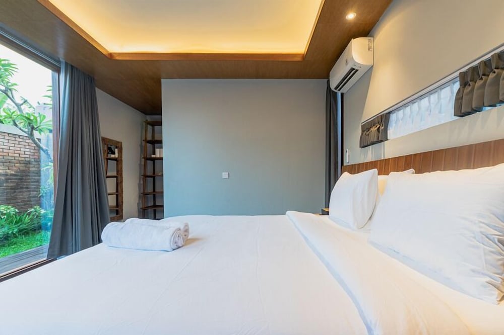 Serenia Villas Amed