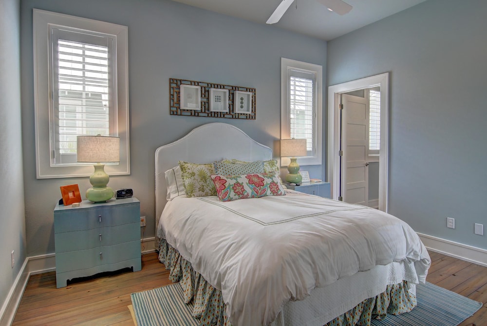 Cinnamon Shore- Great Escape 195 BE view 3