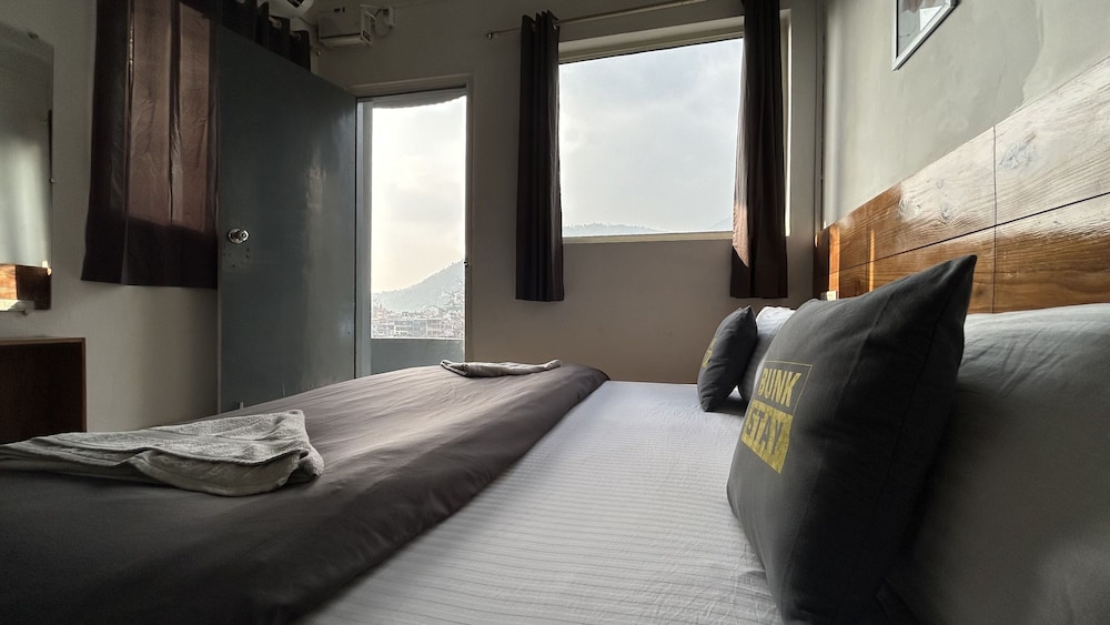 Bunk Stay Co-working and Yoga