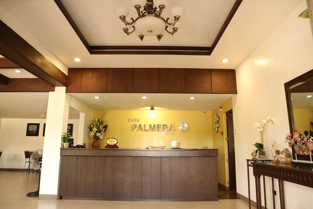 Lobby & Reception