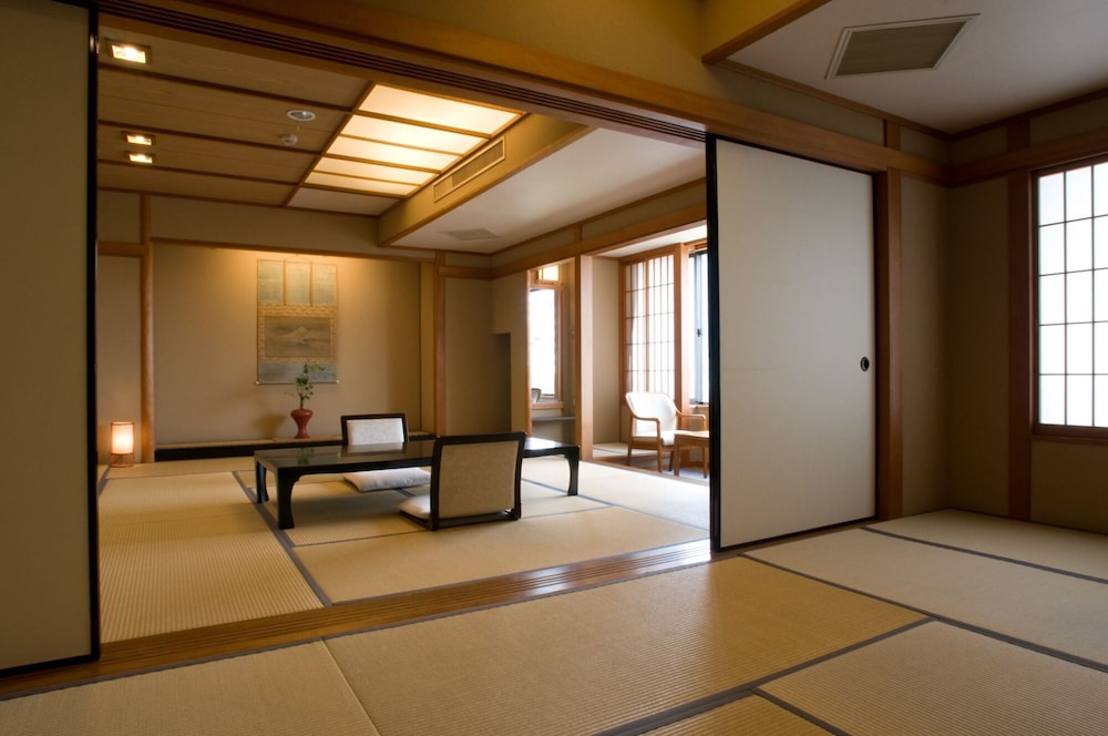 Arima Onsen Hanano – Adults Only
