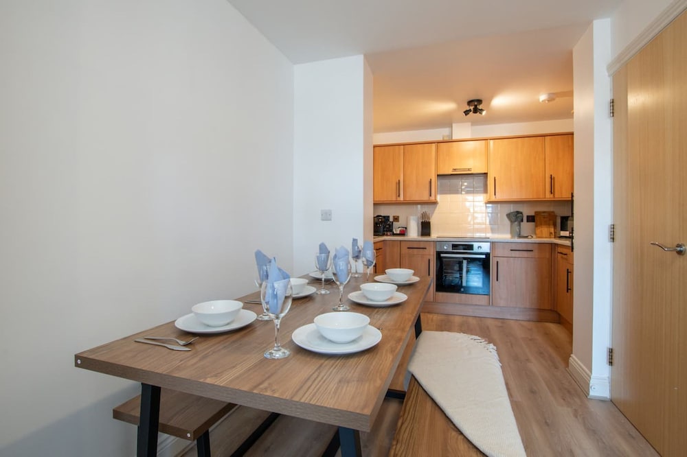 in Bournemouth With 2 Bedrooms and 1 Bathrooms