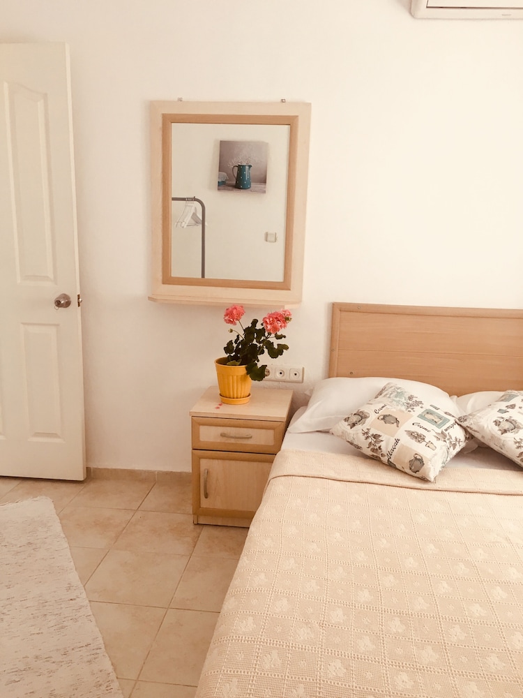 Defne Ev Otel - Image 20