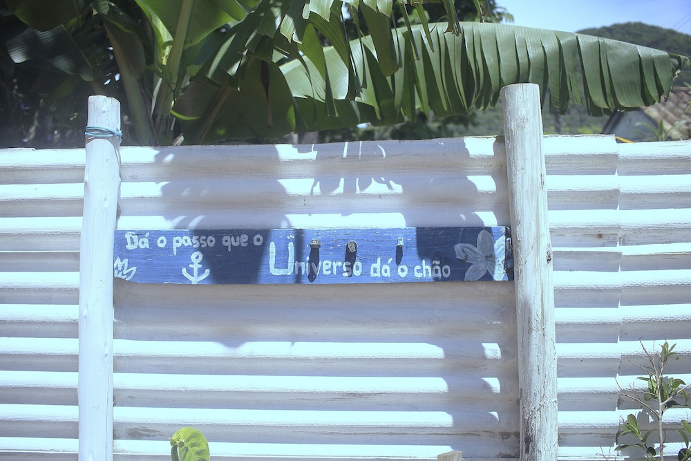 Off Ocean Hostel