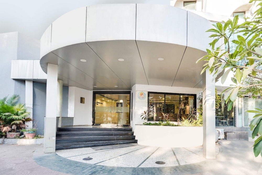 Ultimate Family Escape in Country Club Surat