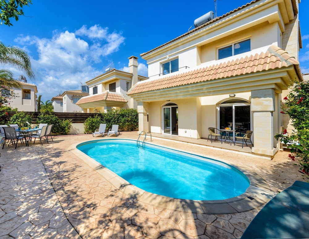 Villa Oscar in Protaras