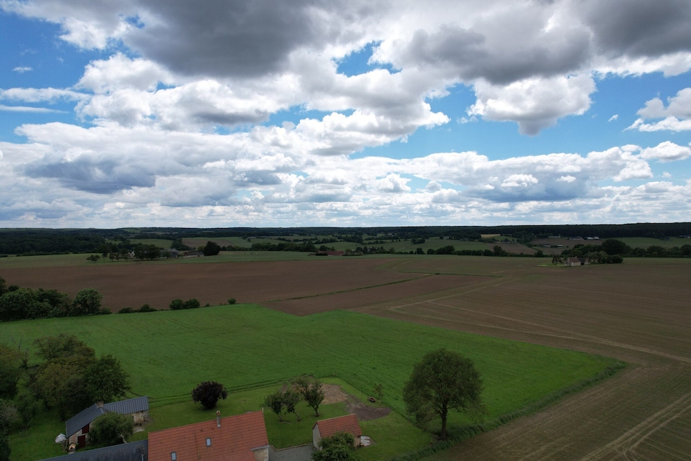 Cottage in Saint-vincent Near Le Mans