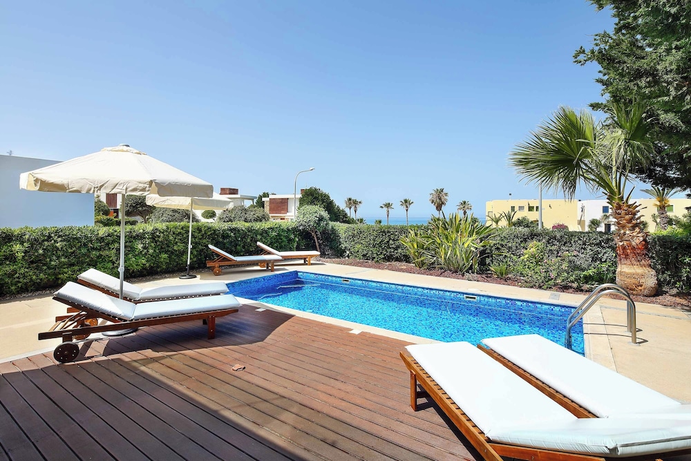 Villa Turquoise