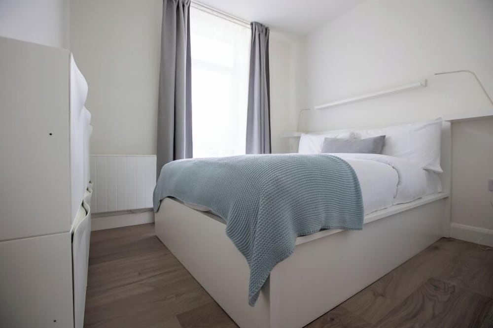 Grand Canal District Apartments