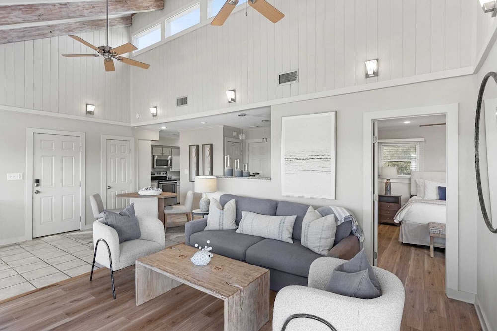 Beach Retreat w/ Sundeck, Golf Cart & Bikes Bungalow House by Avantstay