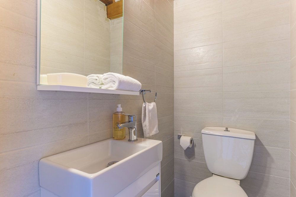 Sea Lofts-Kfar Abida Oceanfront Retreats