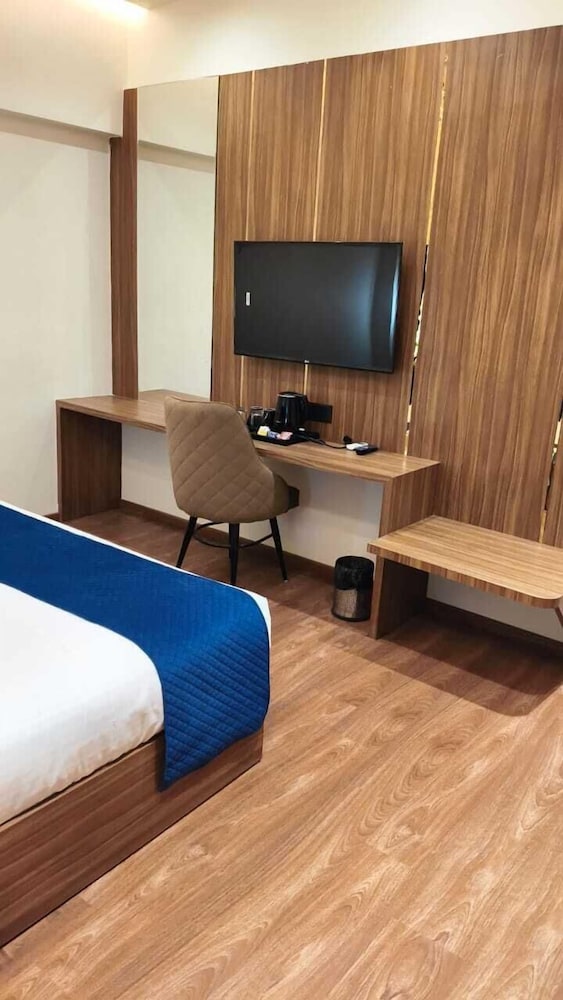 Hotel Grace Suites