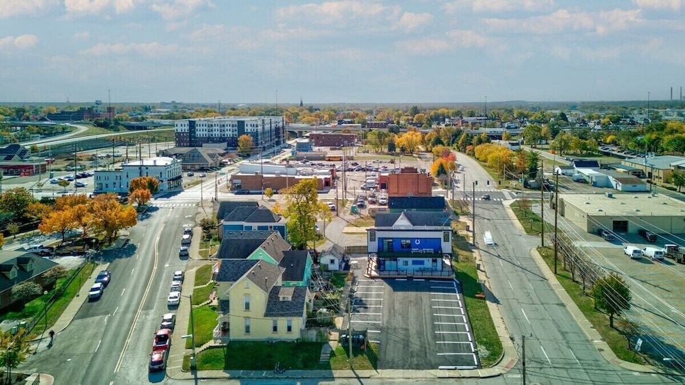 Indy Stadium Villas 702