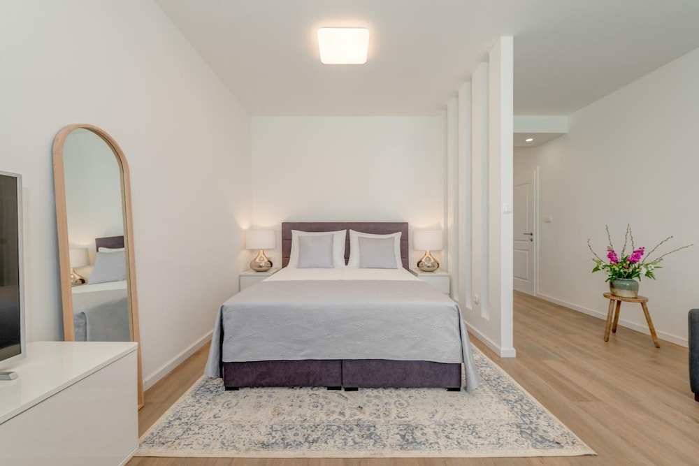 Capital Apartments