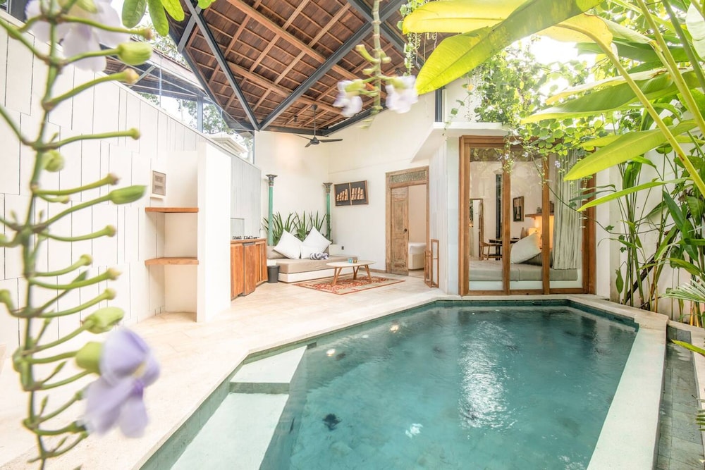 BA Villa 5 1 Bed Villa 5 Mins to Every Exquisite 1-br Villa With Pool 4 Mins to Echo Be