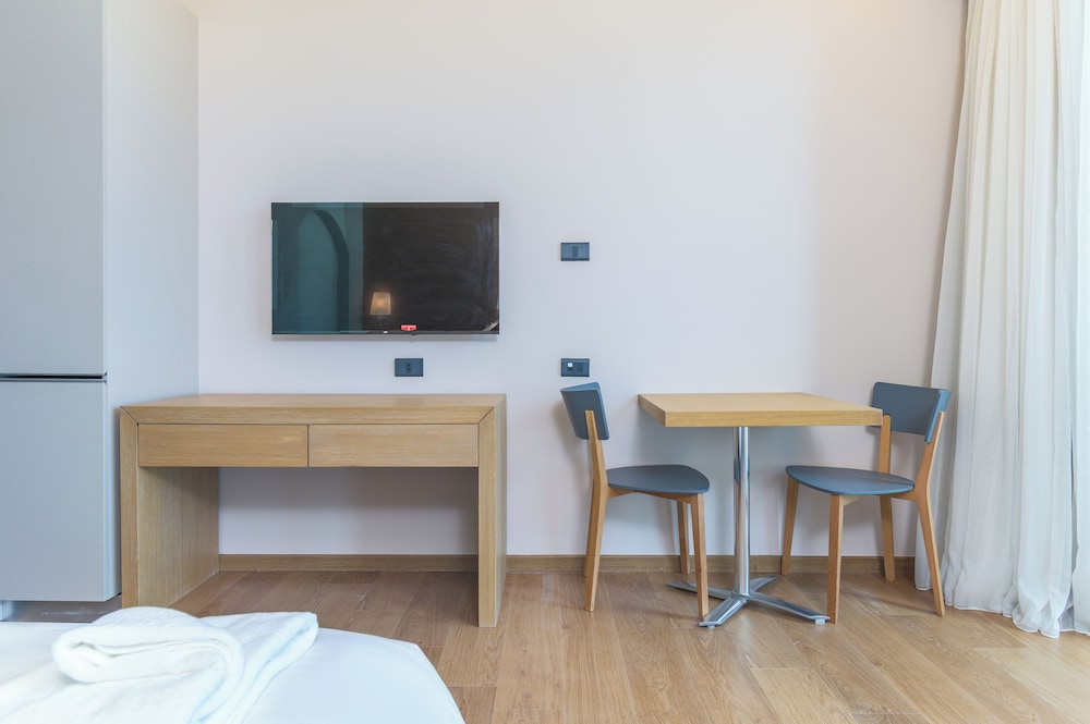 Jounieh Living - Residences by Local Host