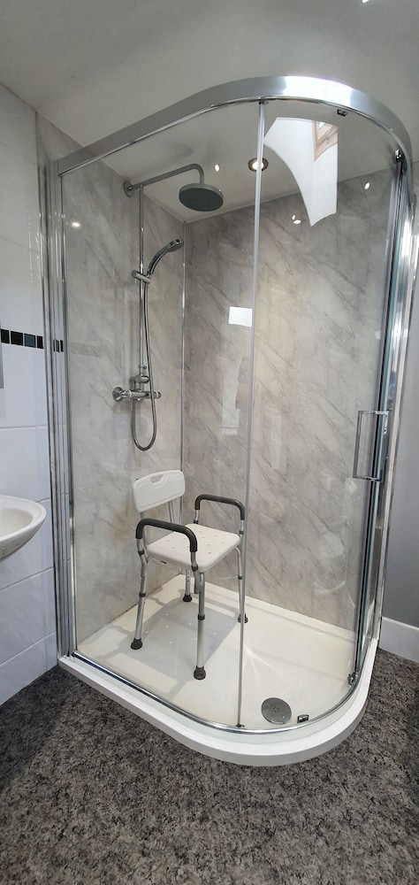 The Rock Self Catering Holiday Accommodation view 3