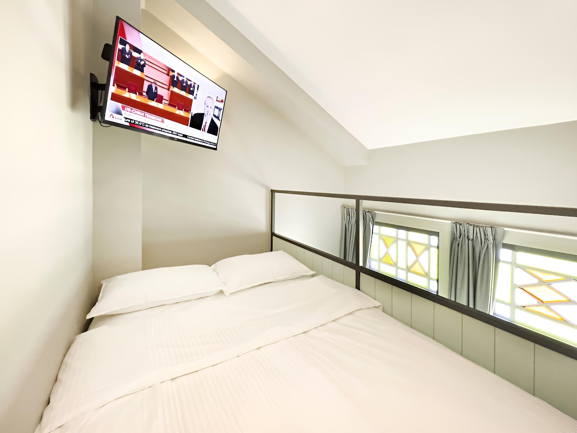 Coliwoo Hotel Gay World