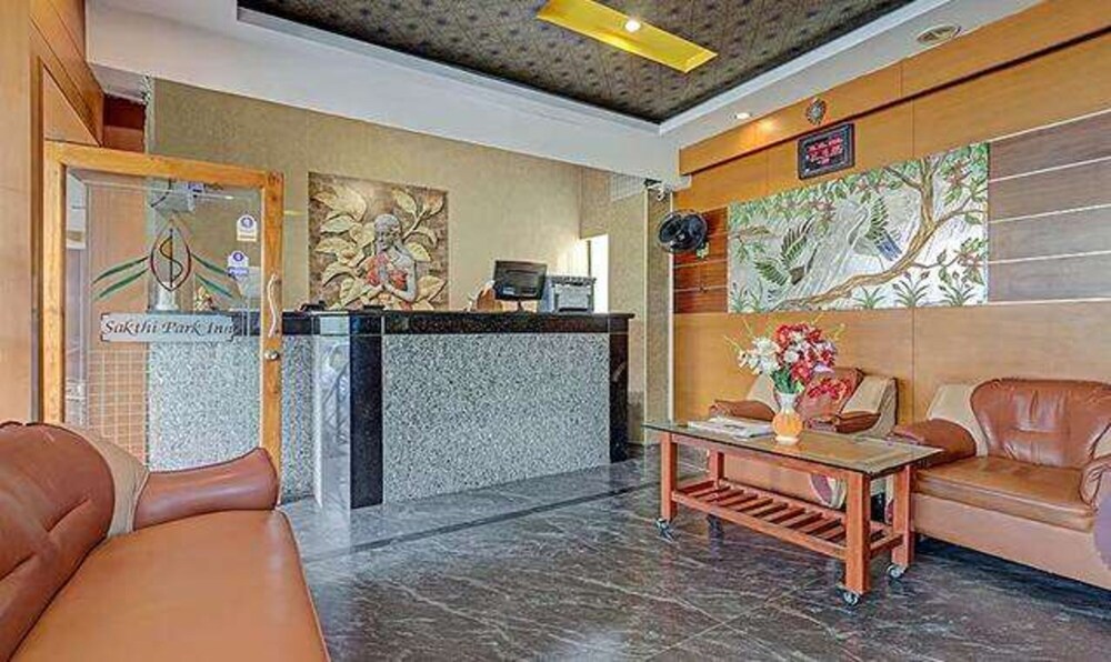 Lobby & Reception