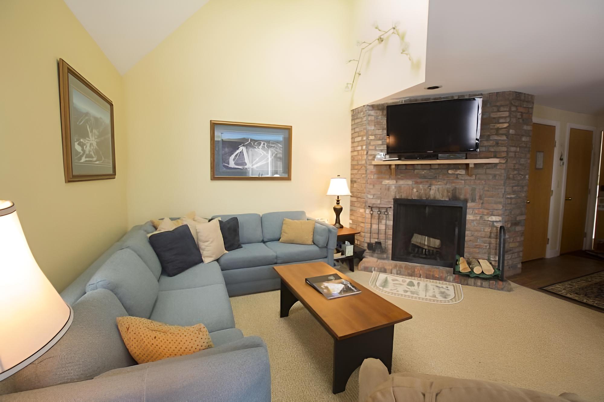 Killington Vacations - Fall Line Condominiums - Property Image 12