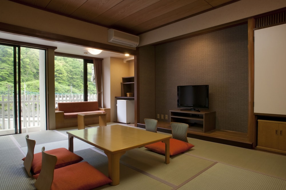 Kinugawa Onsen Hotel 32