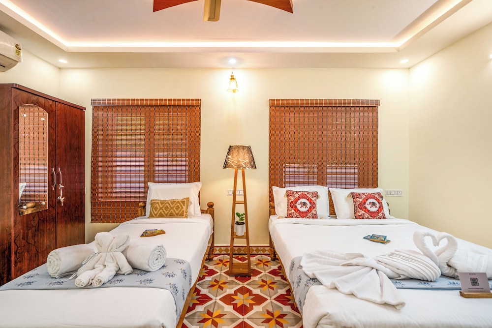 APR Villa by Alaya Stays