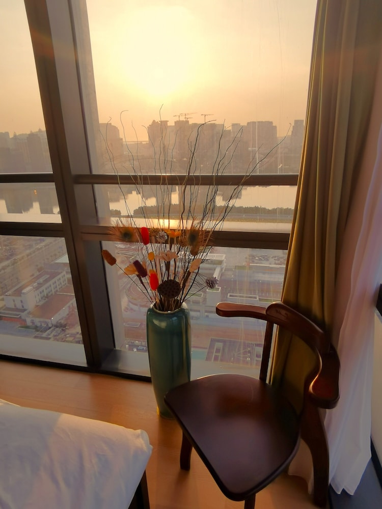 Interact China Fine Condo - Hengqin Port