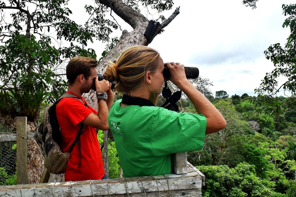 ExplorNapo Lodge
