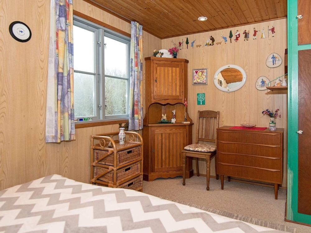 Homely Holiday Home in Jutland near Sea view 3