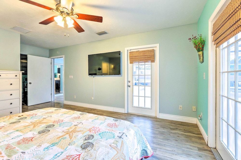 'ocean Breeze Oasis' w/ Boat Dock & Slip on Canal! view 5