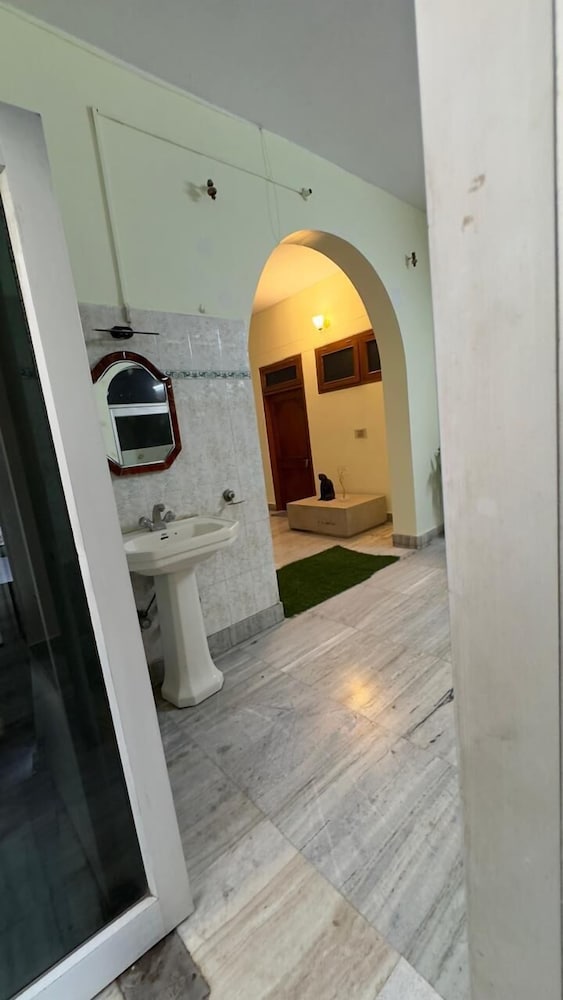 Mishra's Bungalow