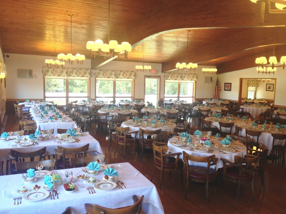 Lukans Farm Resort