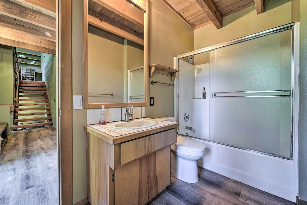 Lake Tahoe Vacations - Unique Northstar Resort Cabin w/ Woodsy Deck - Property Image 23