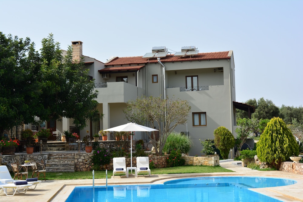 Elianthos Villa
