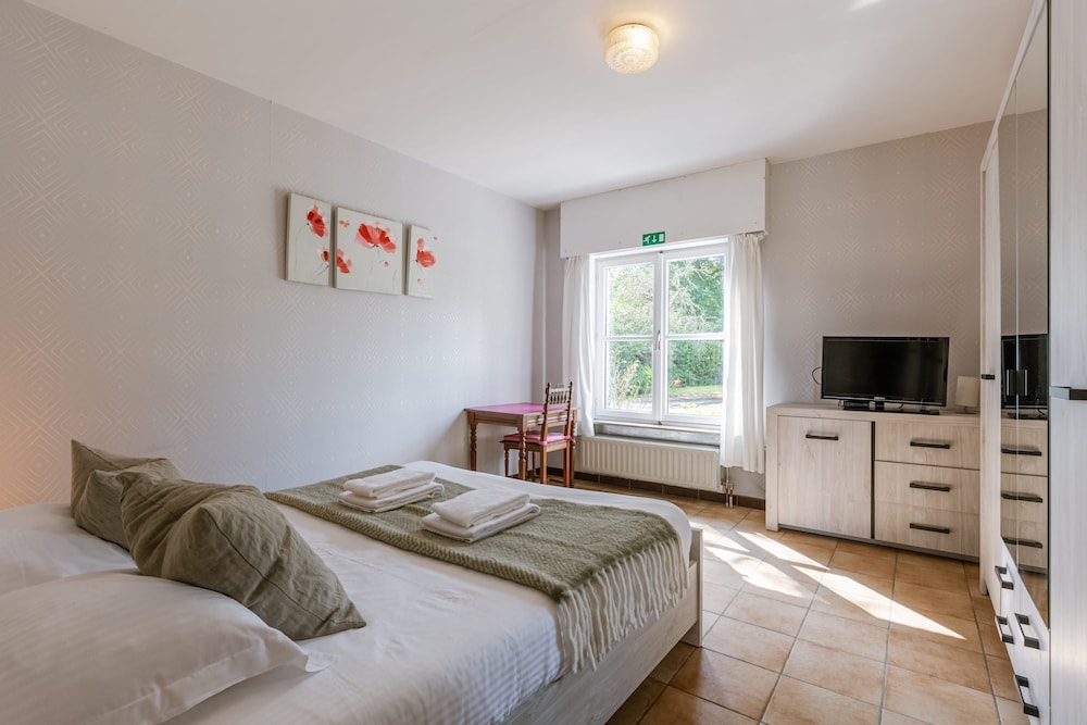 BE BRG Door 400 in Brugge