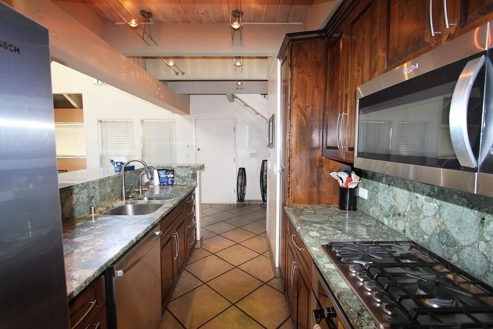Llc1236 - Lakeside Landing 4 Bedroom Condo
