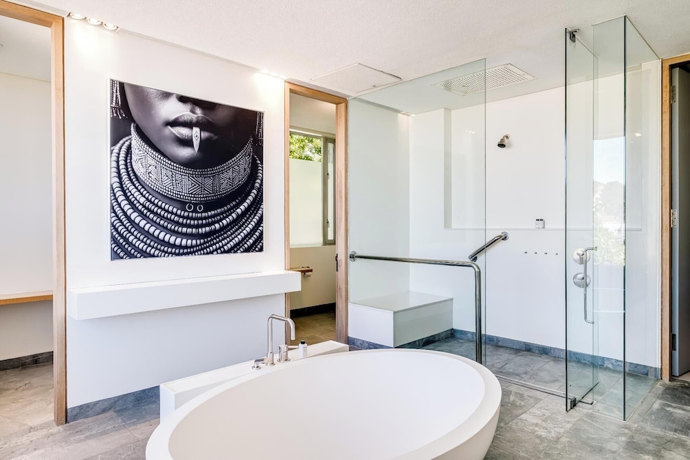 Opulent Spacious Fresnaye Sea View Leonotis Villa