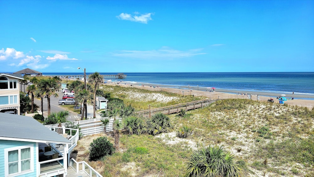 1801-B Strand Avenue by Tybee Vacation Rentals