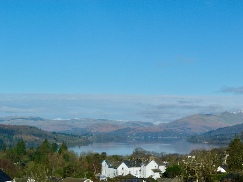 Blenheim Lodge