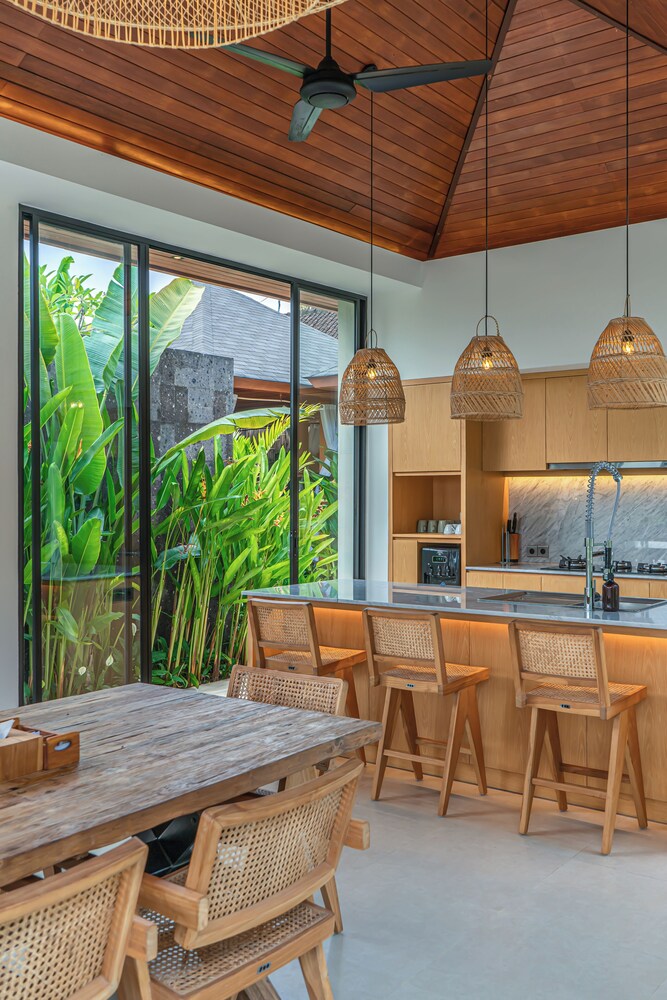 Rosita Ubud - Stunning 5BR Villa