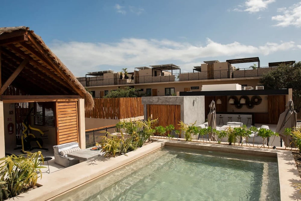 1BR Apartment - Cozy Design Private Pool
