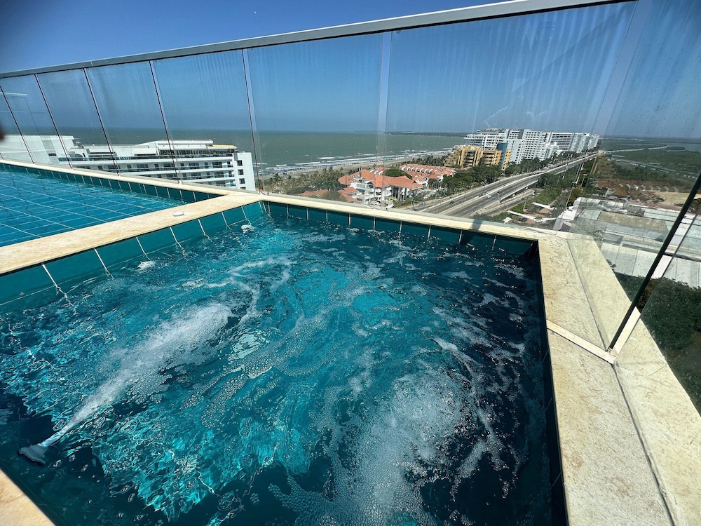 Sunno Beach Condominium - Playa Azul