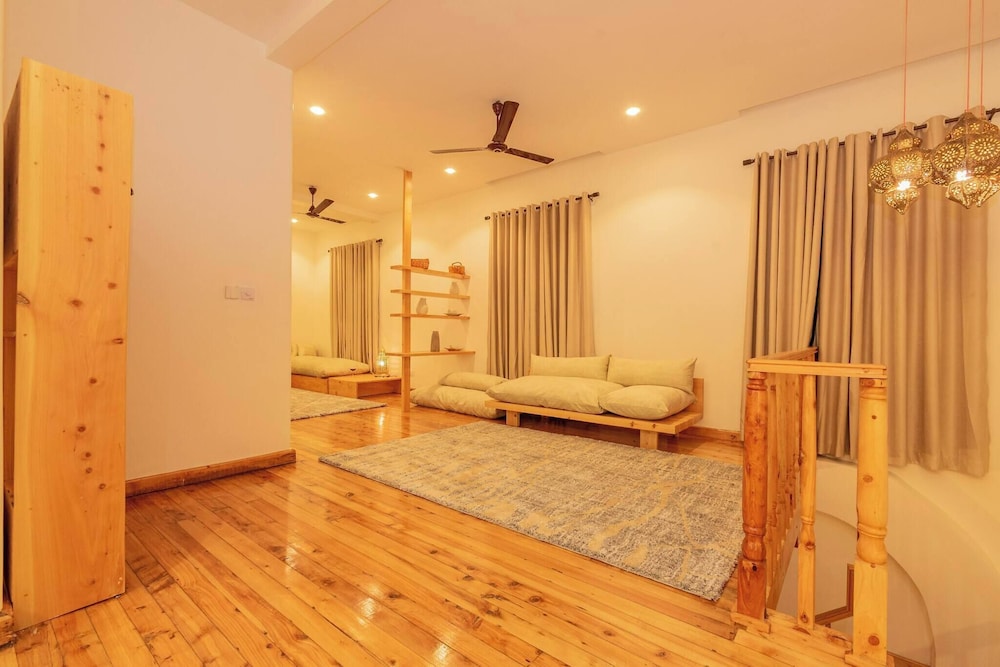 Luxurious Diani Beach Villa With Private Pool