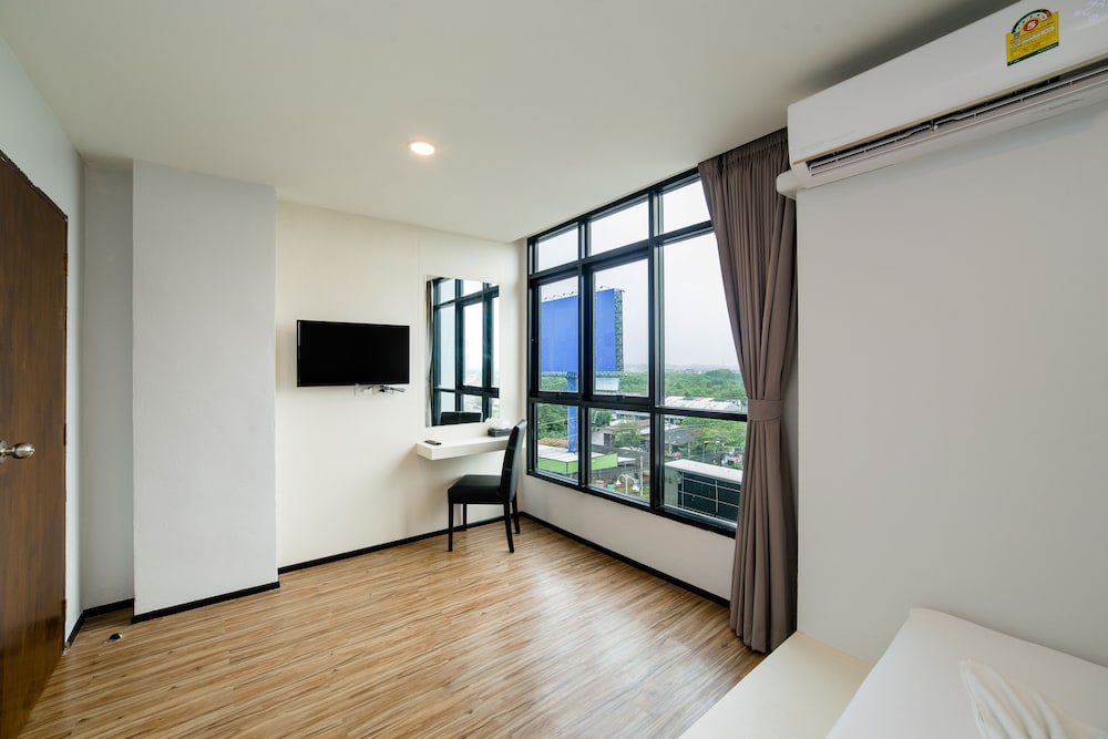 Z Sleep Hotel 24