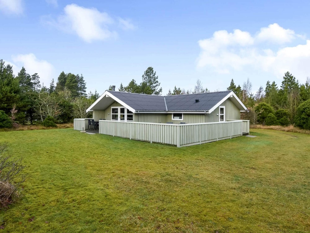 6 Person Holiday Home in Norre Nebel