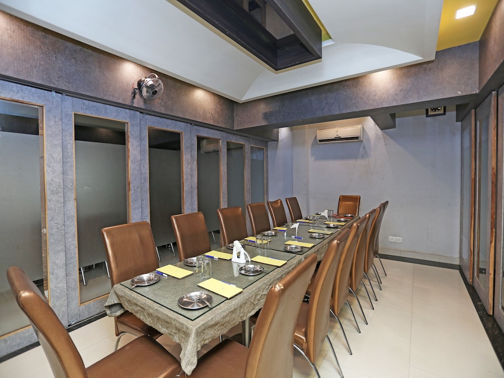 meeting & event spaces
