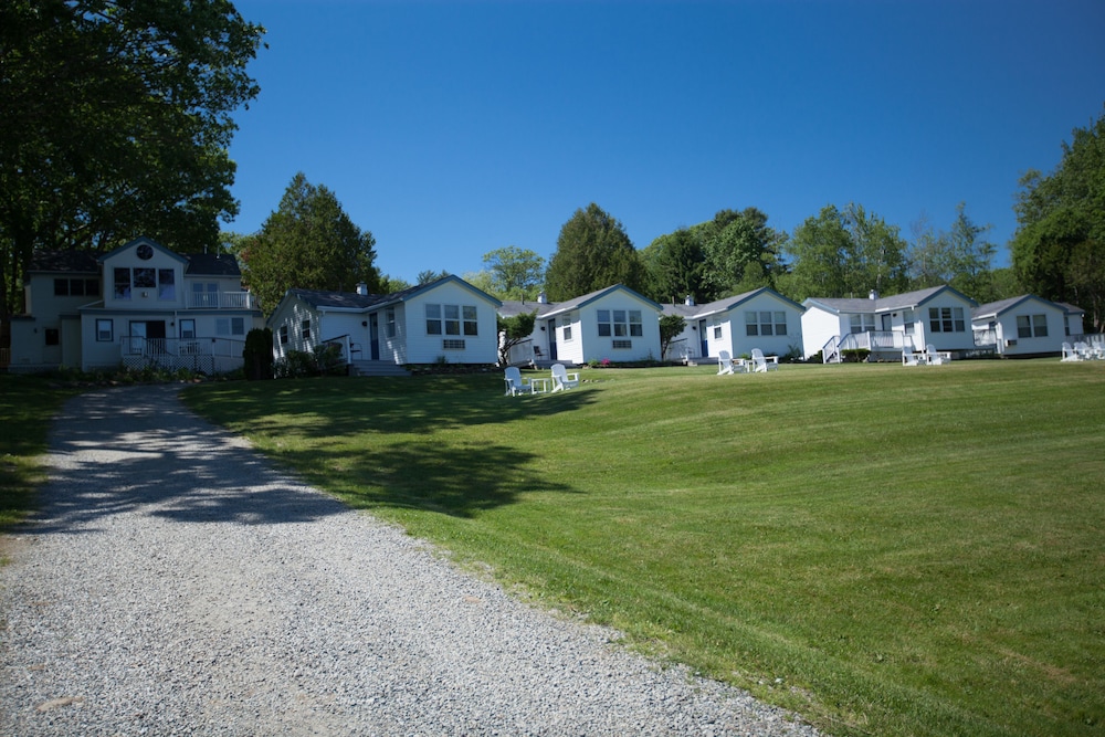 Glenmoor By the Sea