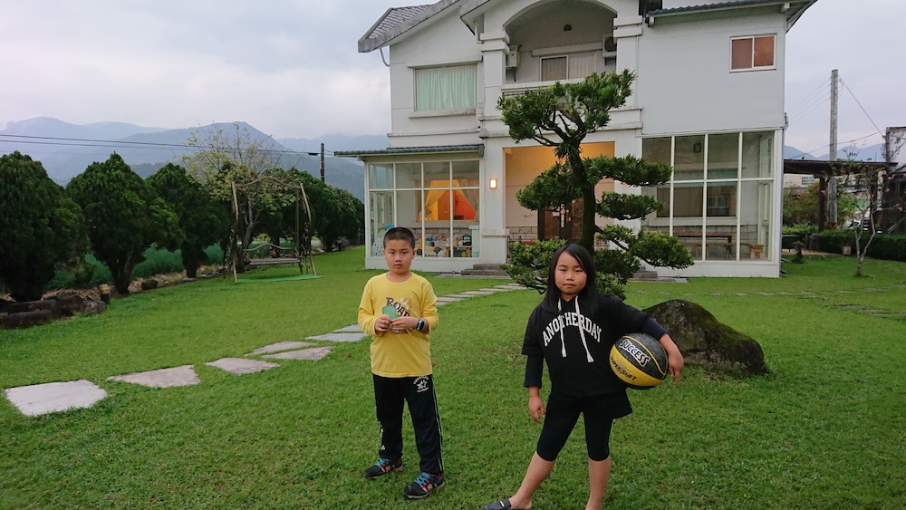 Star Home