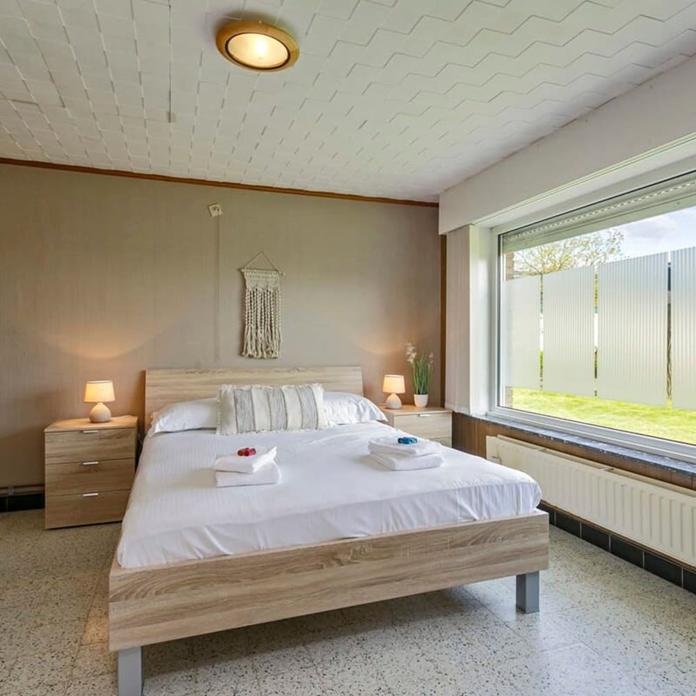Bungalow With Garden at 5 Minutes From the Beach